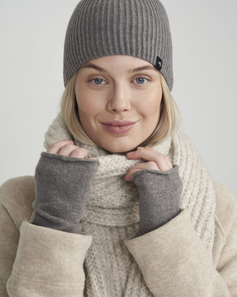 Smögen wrist warmers