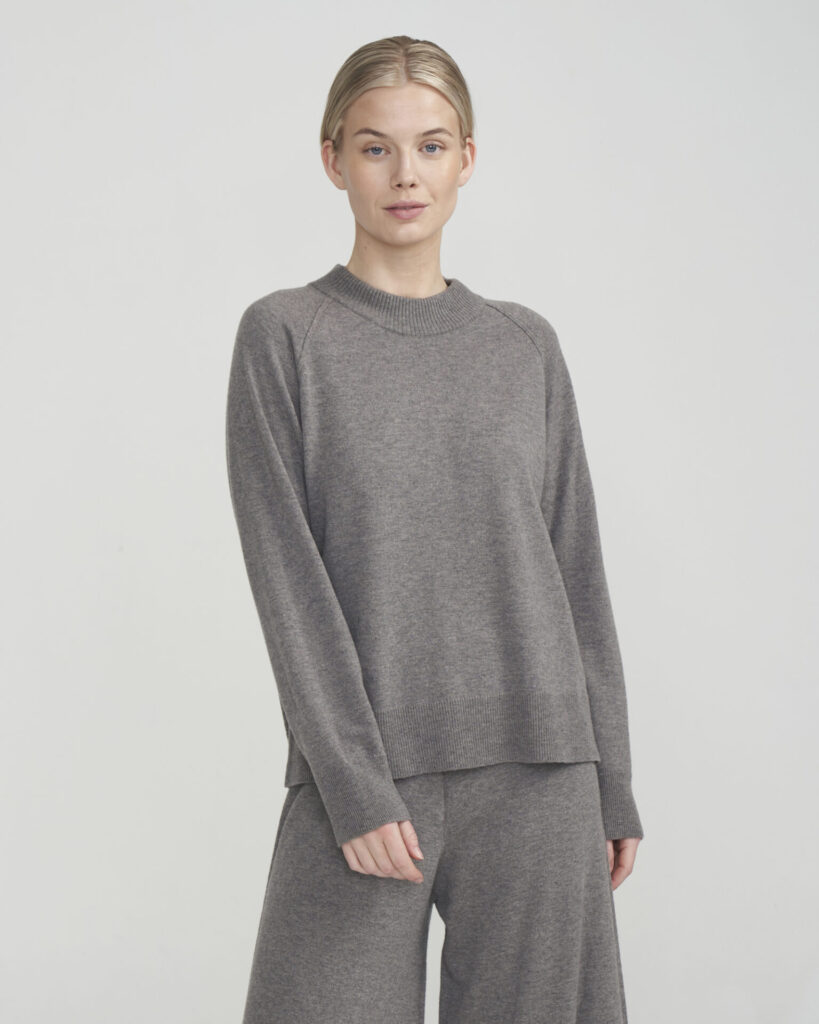 Raglan neule Blenda