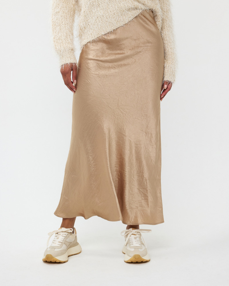 Seelik Crushed Satin - Light Sand, 36