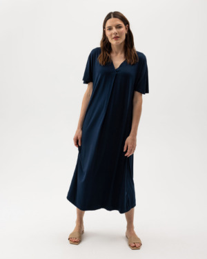 Esther V-Kaelusega Kleit