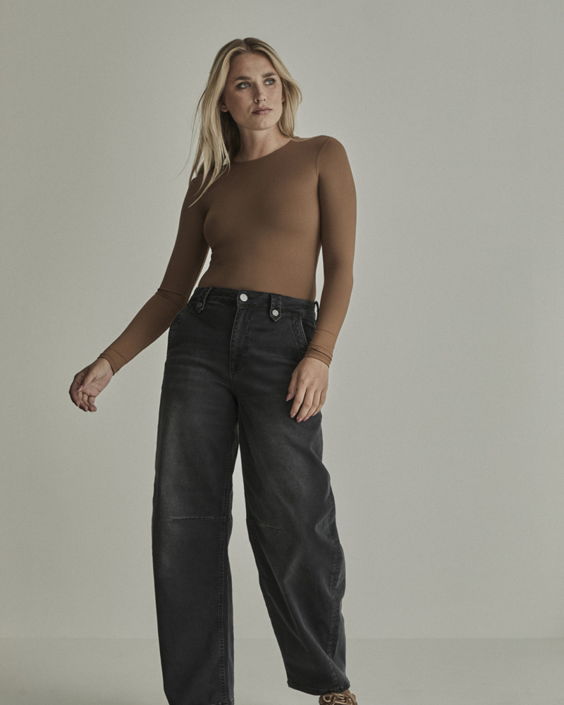 ParaMi Becca Long Barrel Jeans - nightfall black, 42